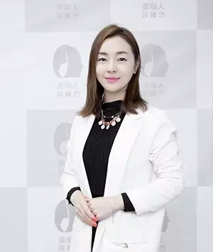 黔南金佳玭 美容协会会长